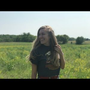 Meet your Posher, Erin